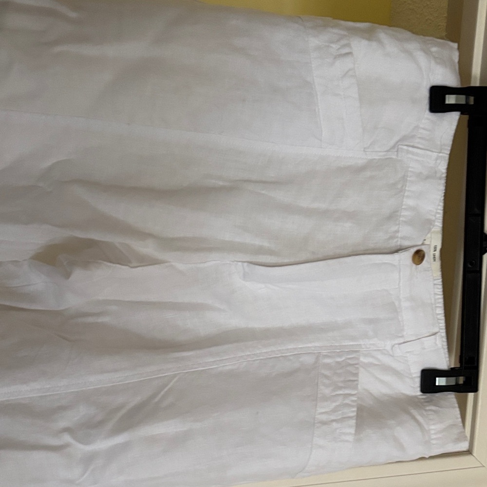 Nicole Miller Classic White Linen Trousers